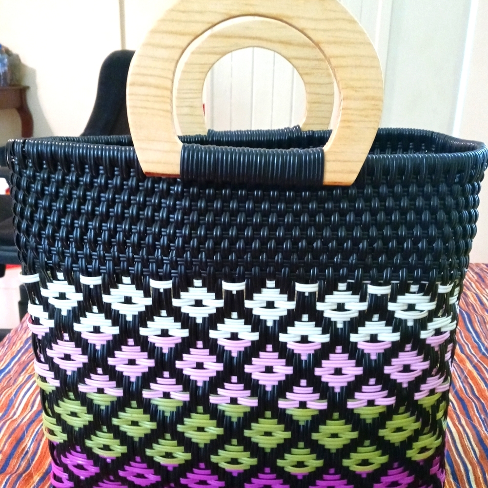 💕Sold💕 Large Woven Tote